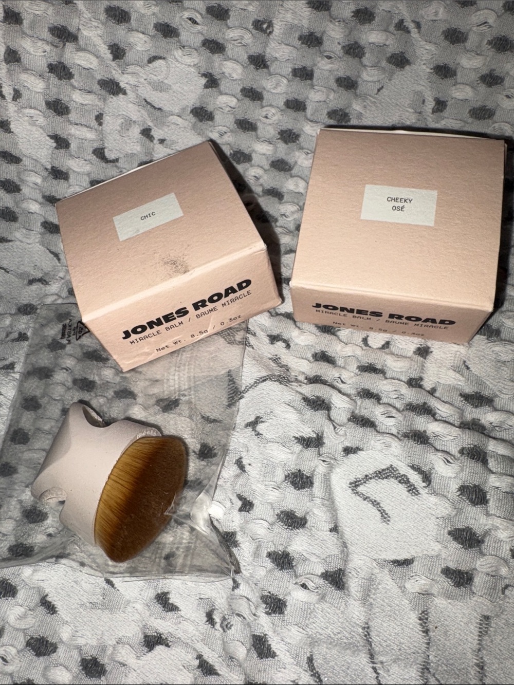 Jones Road Rose chic and cheeky ośe Miracle balm and applicator NEW!